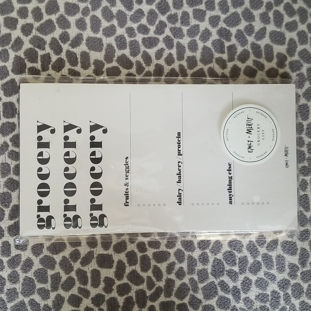 Emily + Meritt Magnetic Grocery List Notepad